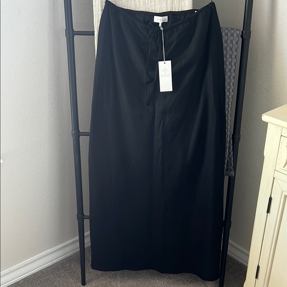 Wayf Blogger Fav Black Women's Skirt